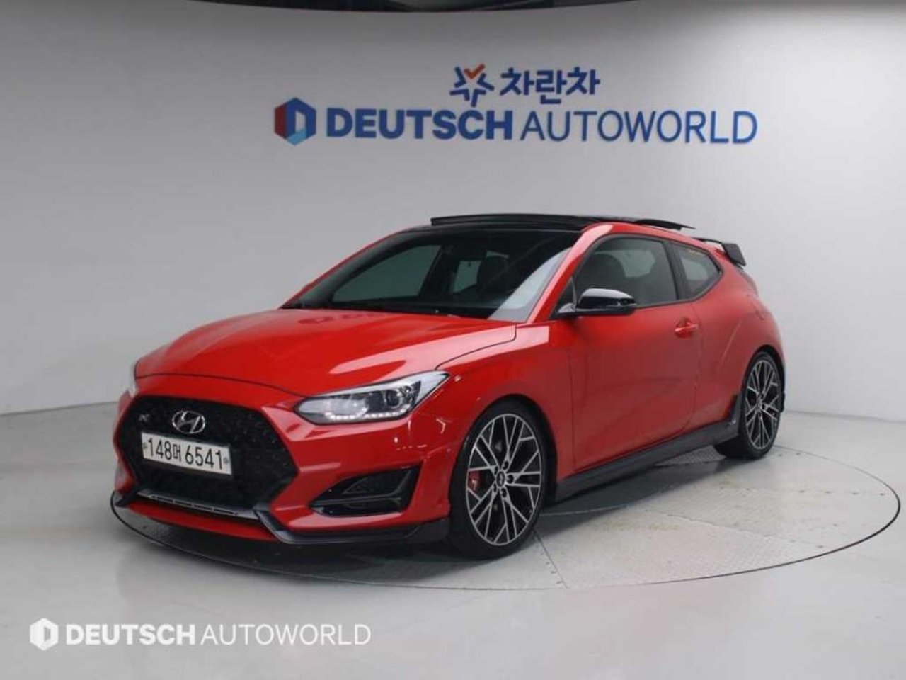2020 Hyundai Veloster, photo 1 of 1