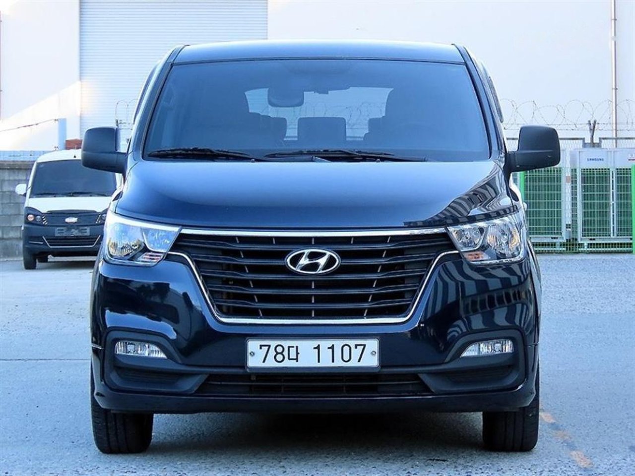 2019 Hyundai Grand, photo 1 of 1