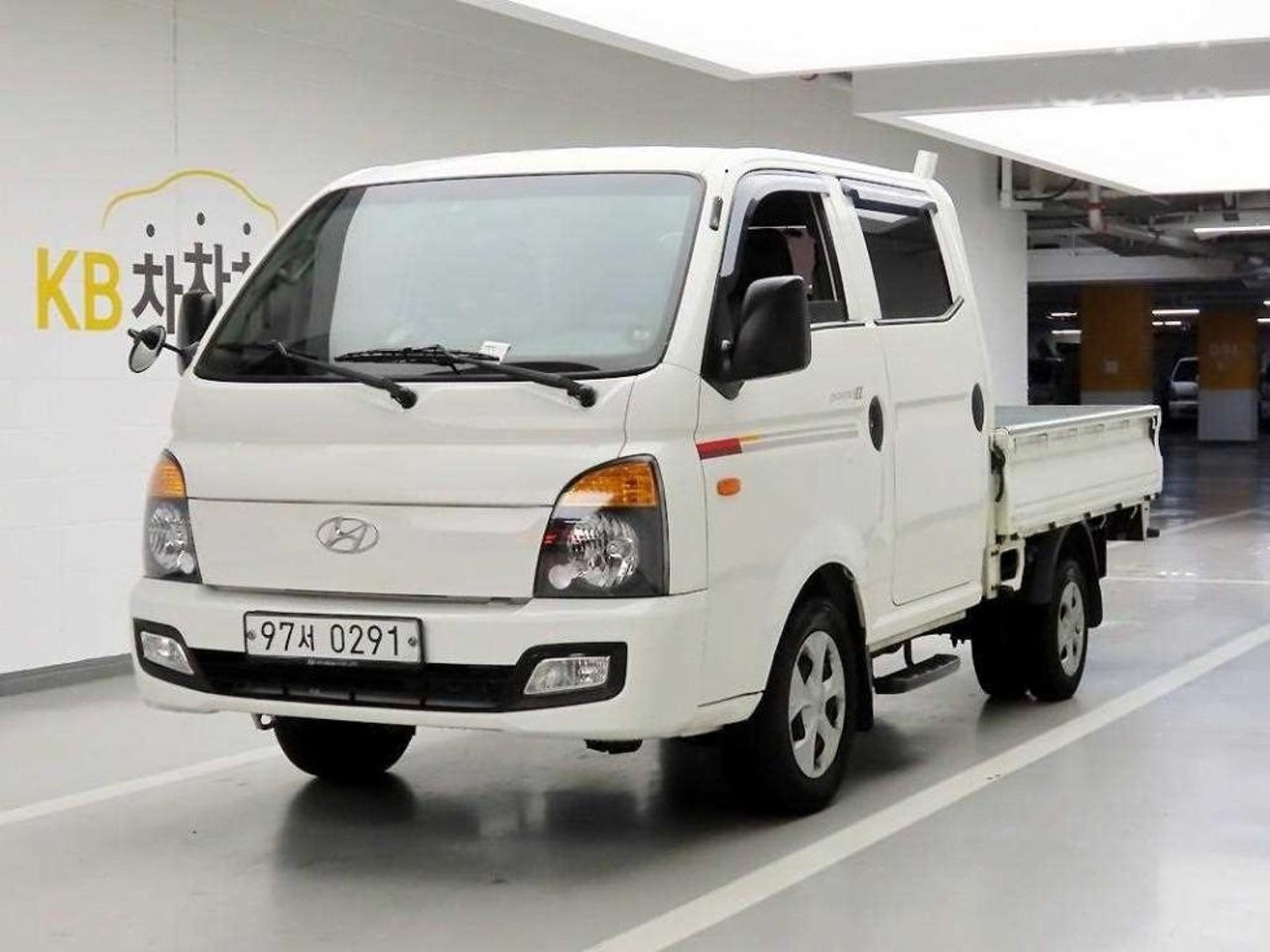 2019 Hyundai Porter, photo 1 of 1