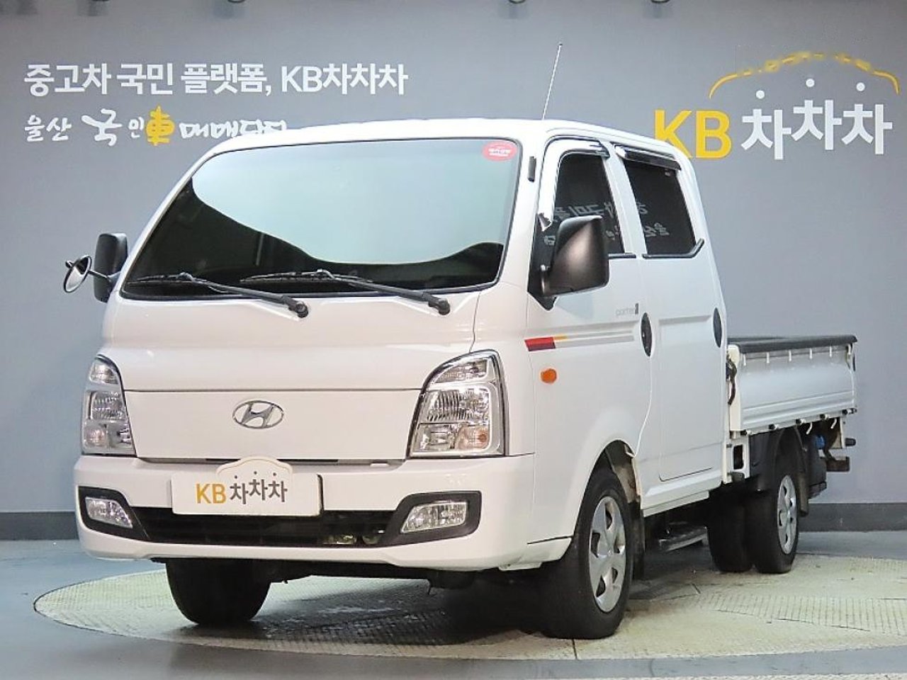 2019 Hyundai Porter, photo 1 of 1