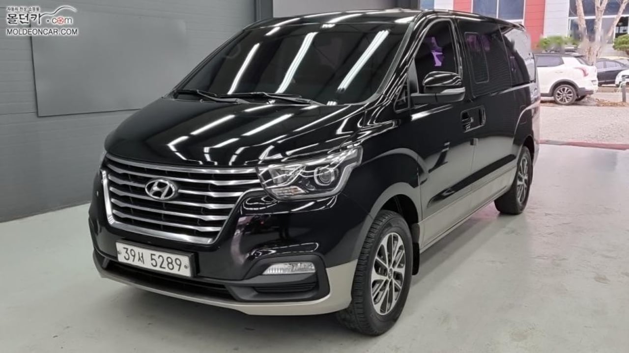2019 Hyundai Grand, photo 1 of 1