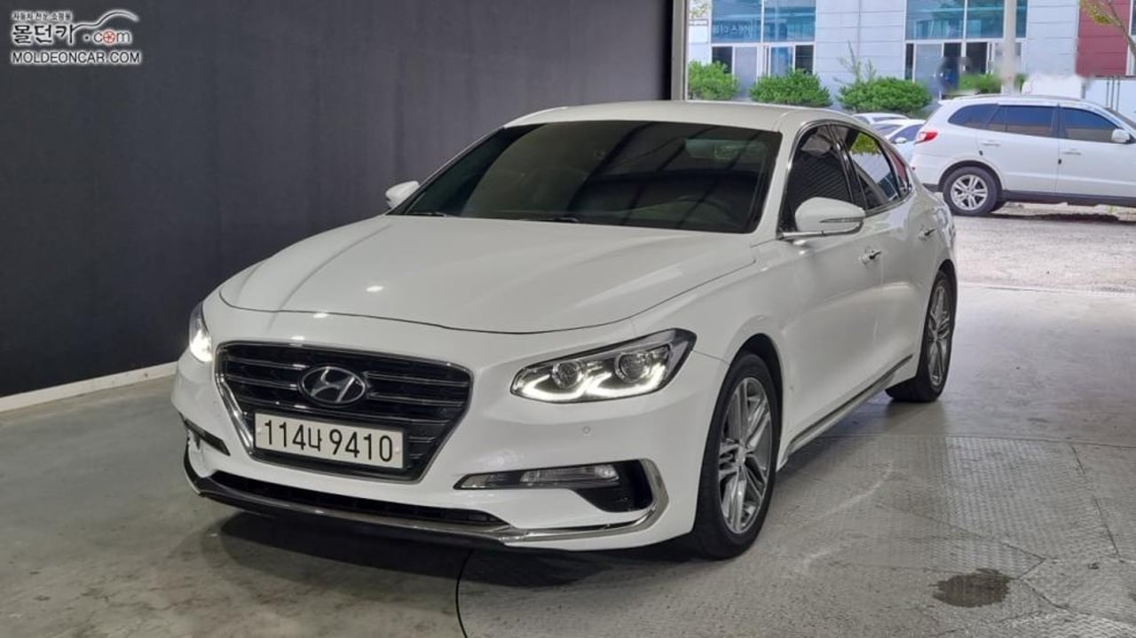 2019 Hyundai Grandeur, photo 1 of 1