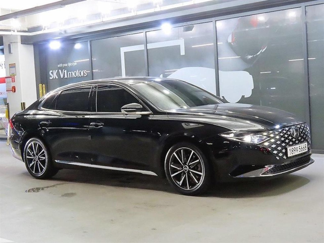2022 Hyundai Grandeur, photo 1 of 1
