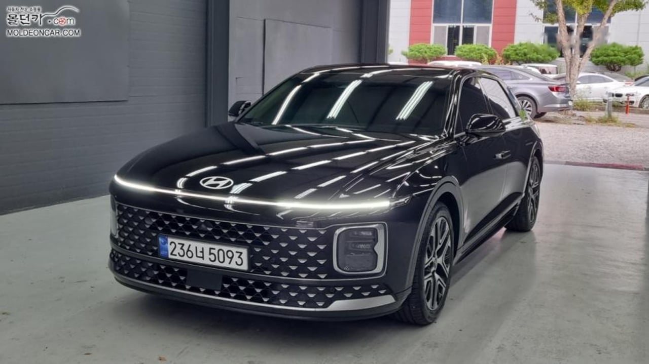 2023 Hyundai Grandeur, photo 1 of 1