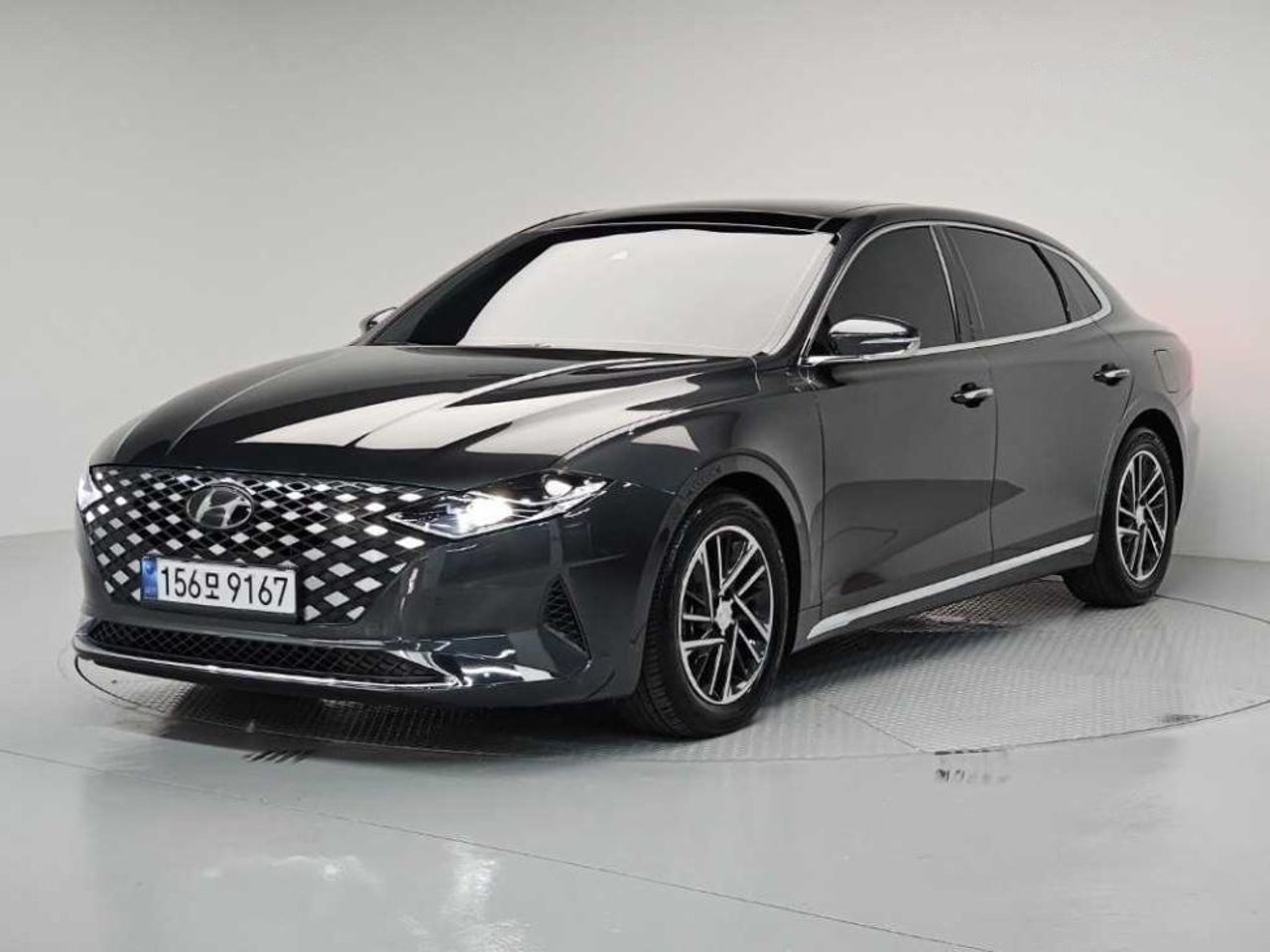 2020 Hyundai Grandeur, photo 1 of 12
