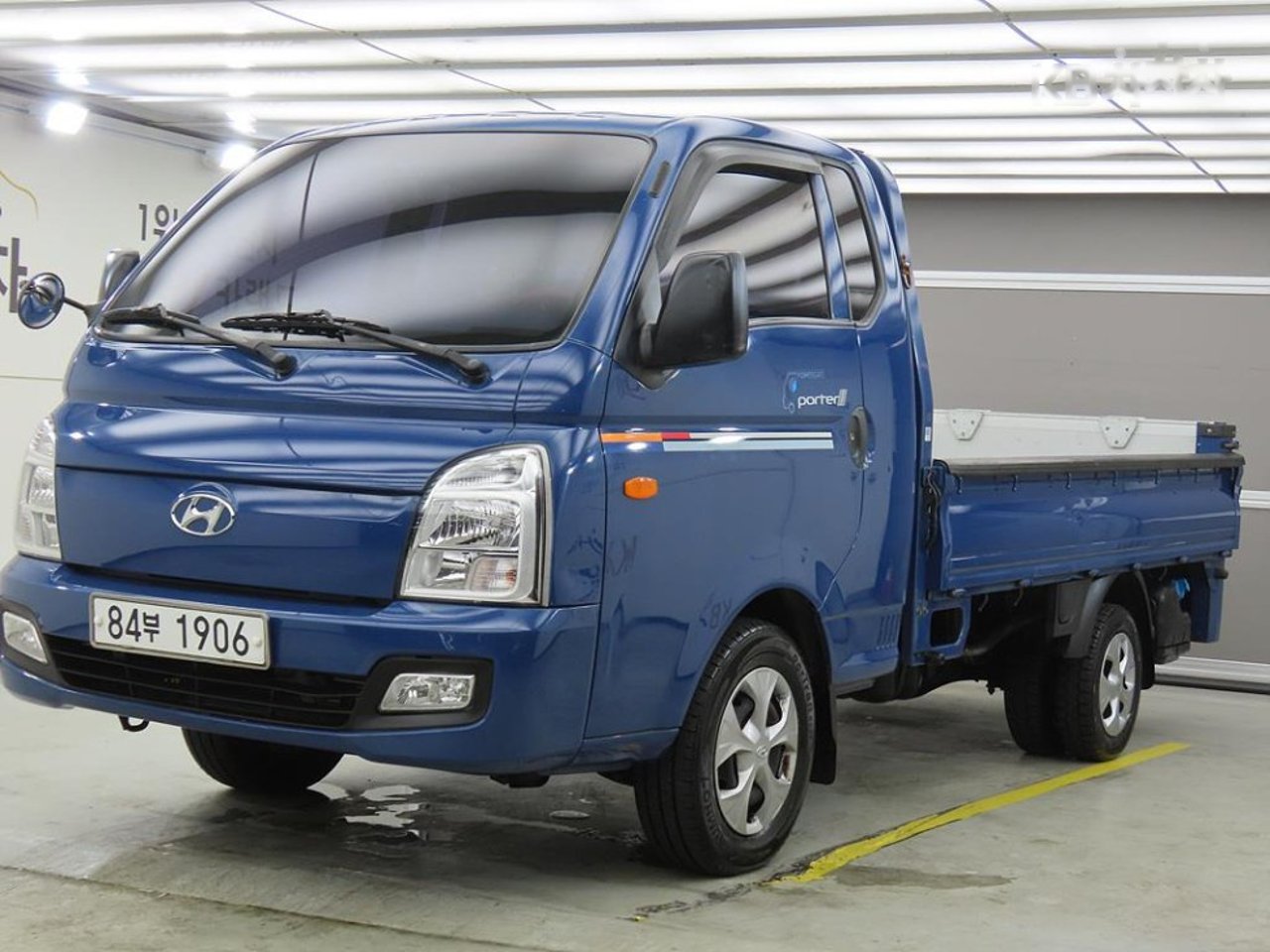 2019 Hyundai Porter, photo 1 of 1