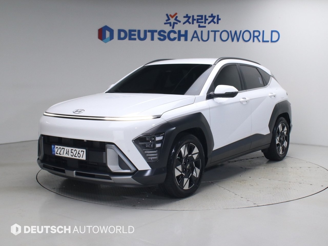 2023 Hyundai Kona, photo 1 of 1