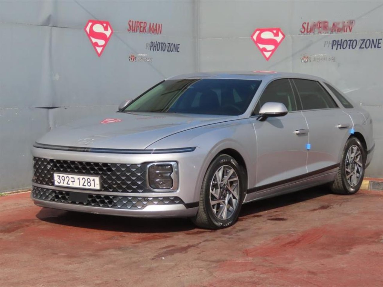 2023 Hyundai Grandeur, photo 1 of 1