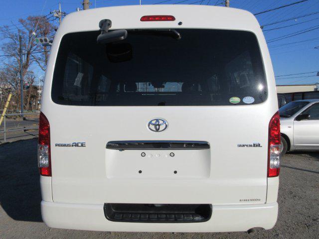 fe583a8217eb79dc14ed60887eaff981.jpg