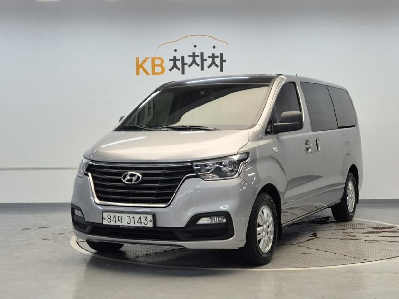 2019 Hyundai Grand, photo 1 of 1