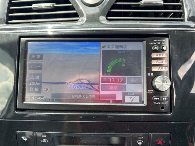 1101589A30250413W00103.jpg