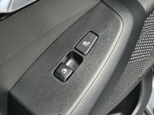 5121500082R19.jpg