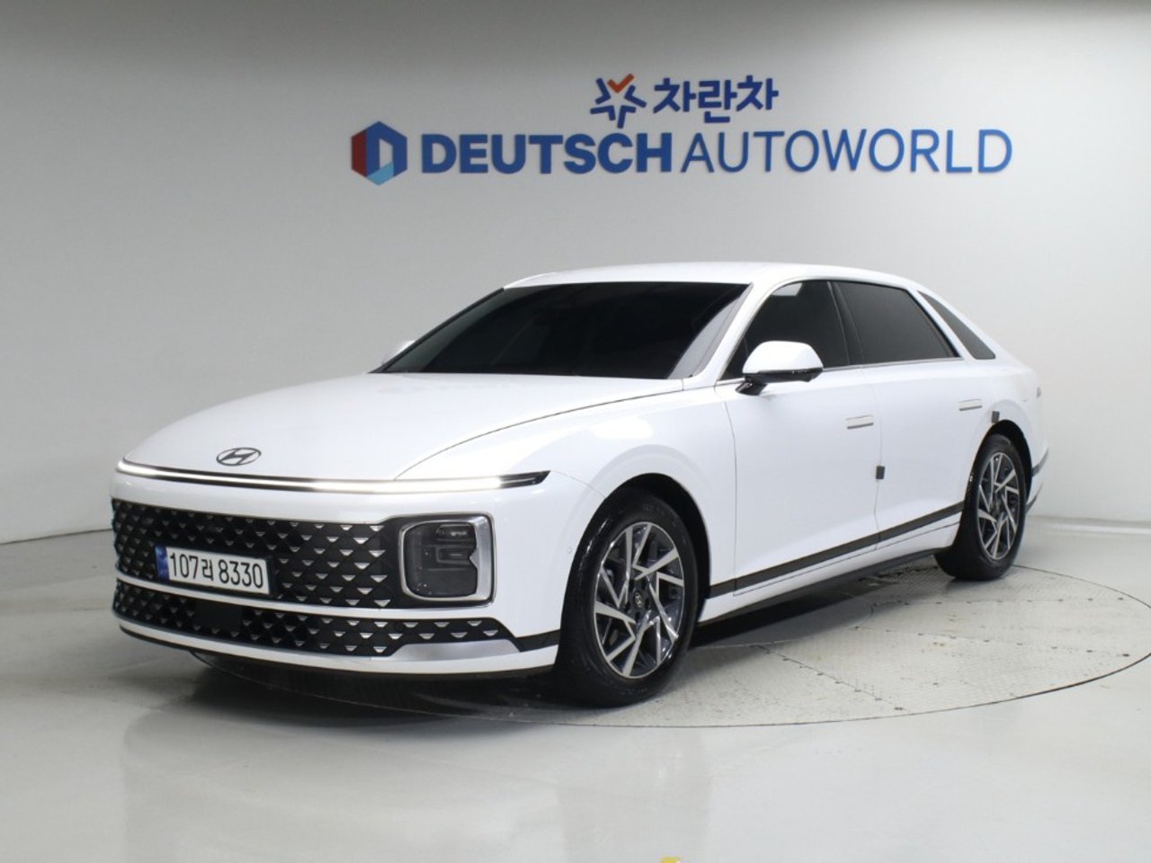 2023 Hyundai Grandeur, photo 1 of 1