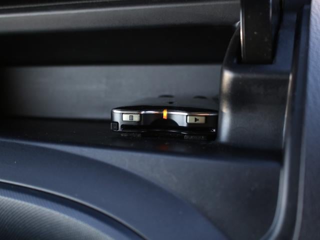 0520046A30251122W00217.jpg