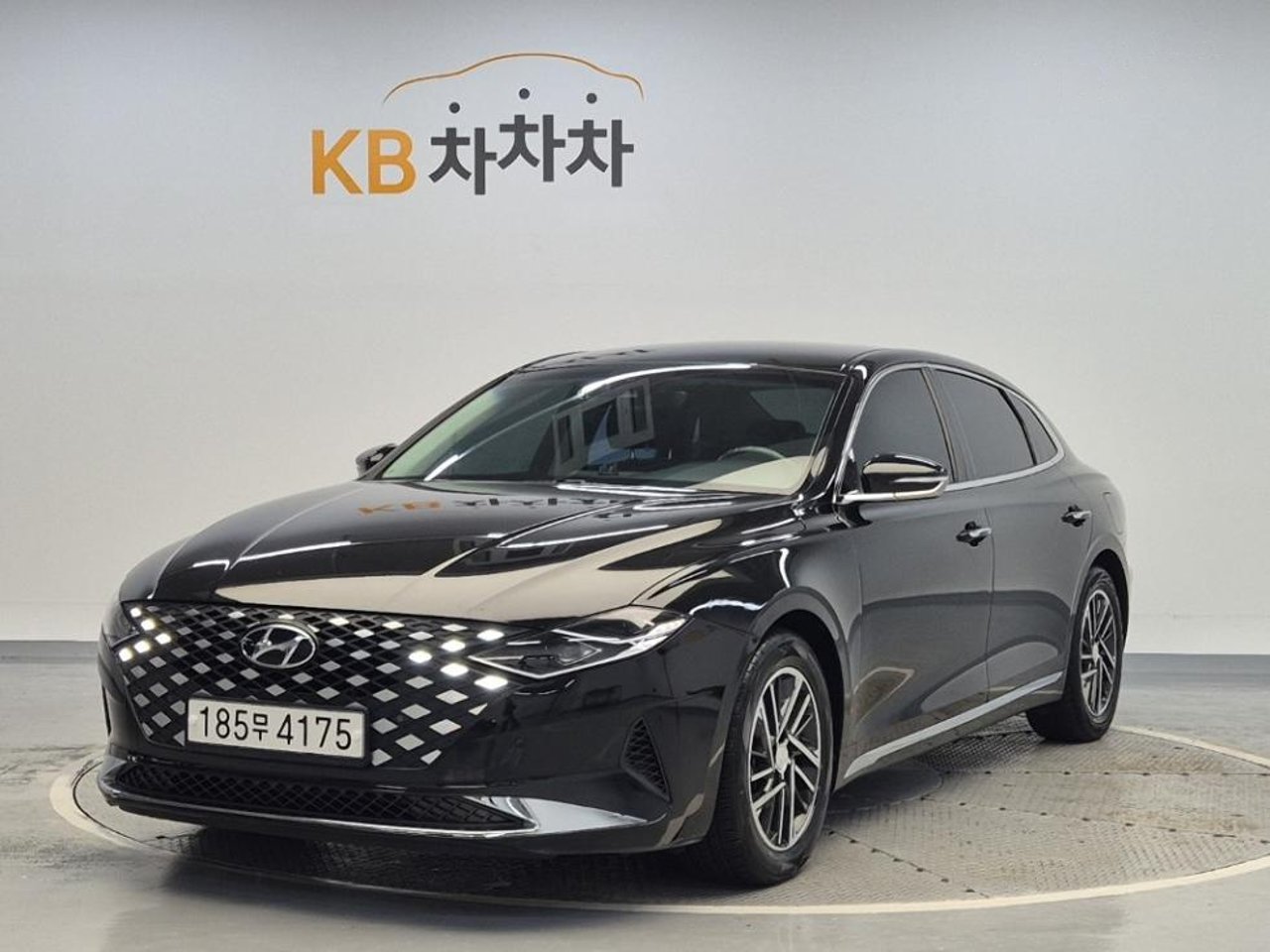 2020 Hyundai Grandeur, photo 1 of 1
