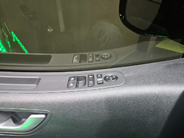 fbad92d93dd0743ffbd64123c67d8160.jpeg