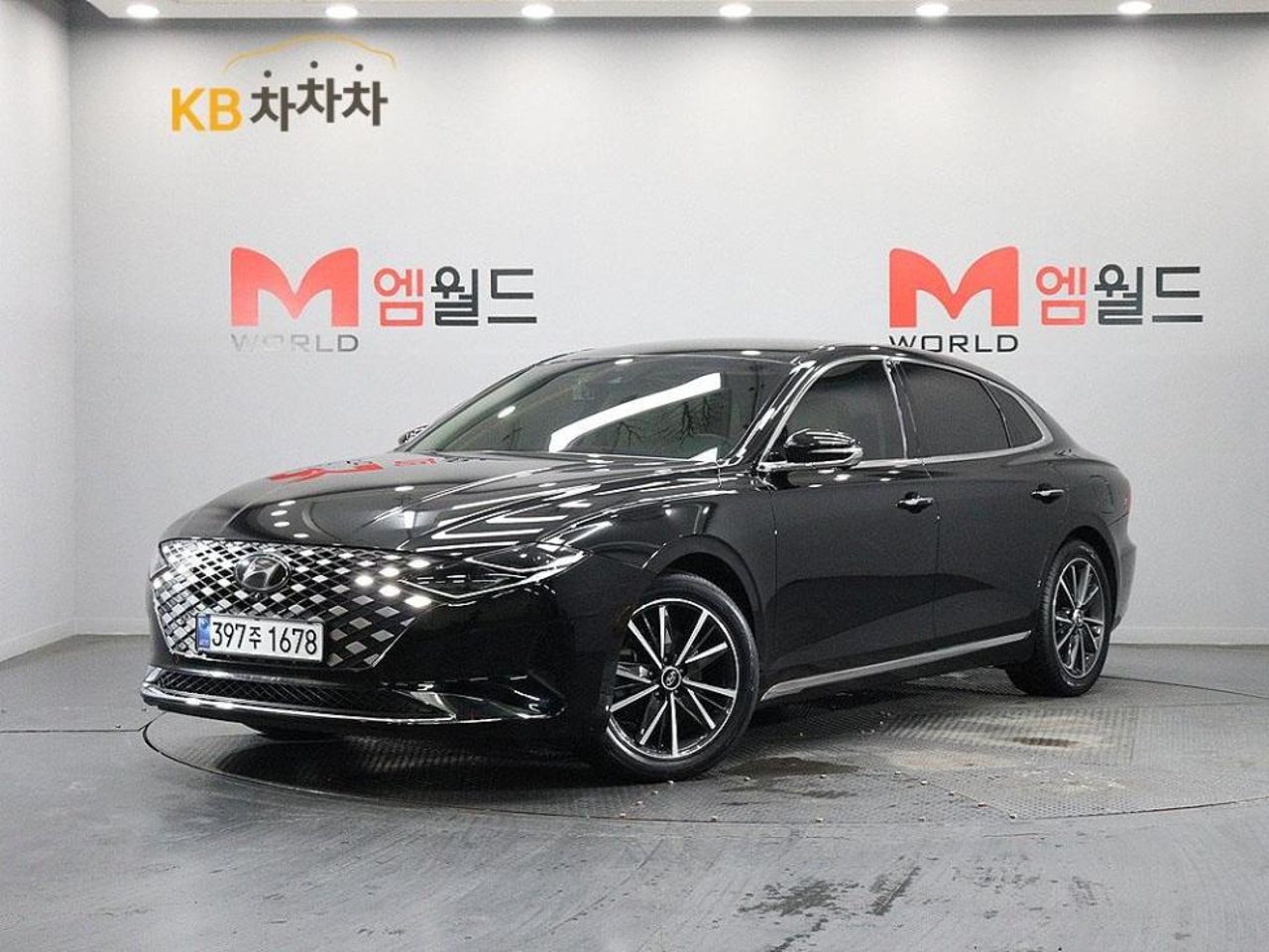 2022 Hyundai Grandeur, photo 1 of 1