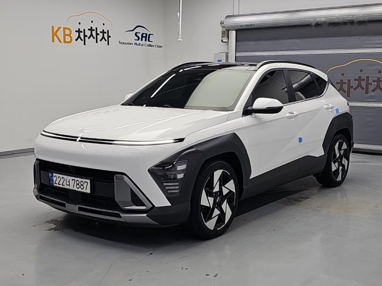 2023 Hyundai Kona, photo 1 of 1