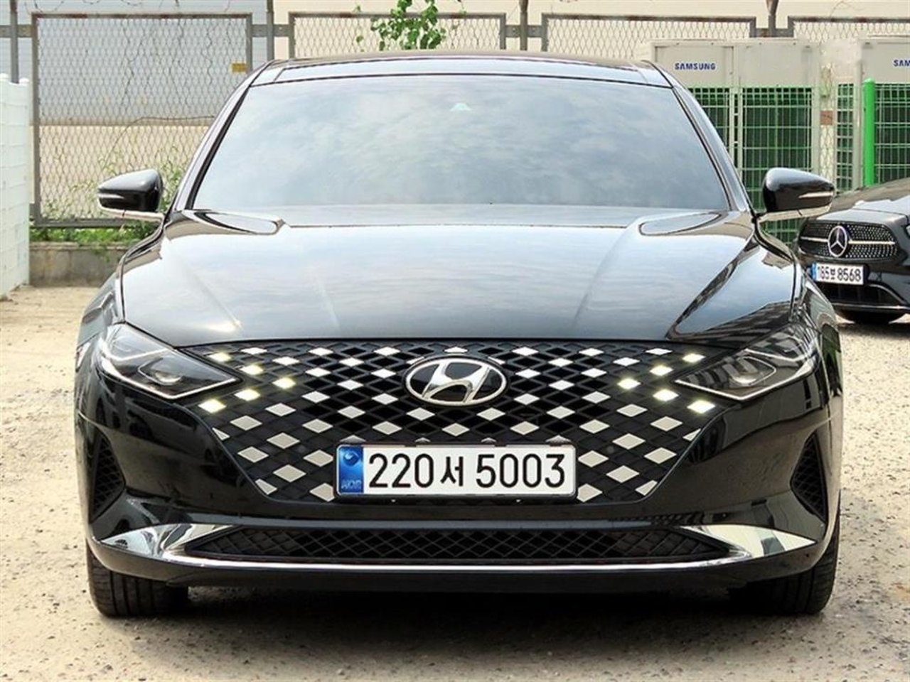 2022 Hyundai Grandeur, photo 1 of 1