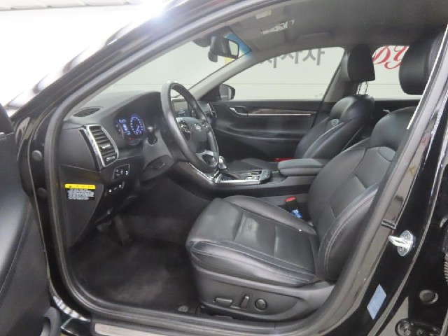 dacfa04e683ccbf965bc6435bdd7a803.jpeg
