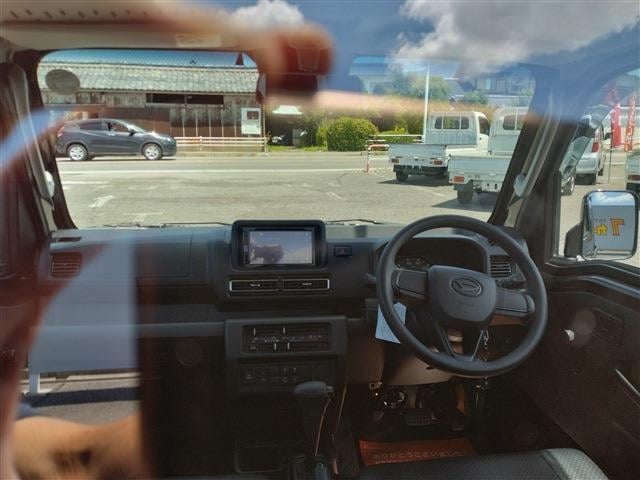 5e3354f220d8e24b42f88790251a9c4d.jpg