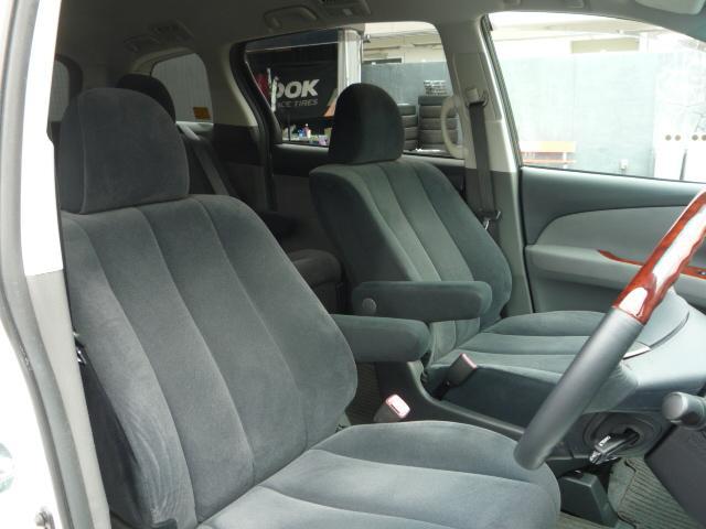 0551442A30200703W00103.jpg