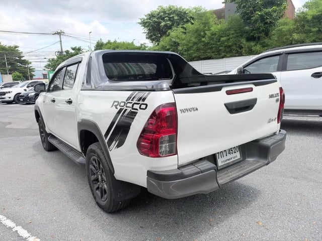 59617d38d9ec12f08318df4caf50cde9.jpeg