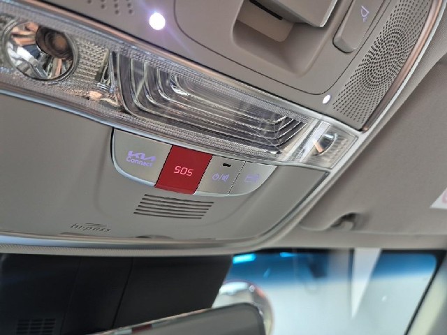 6101500037R18.jpg