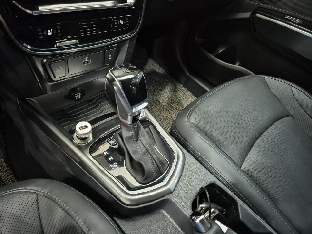 6101001015R8.jpg