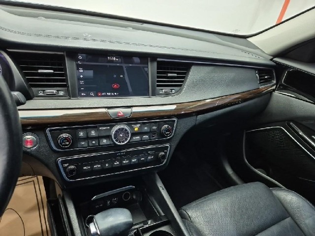 6101000738R10.jpg