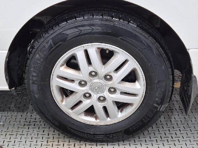 6101000173R18.jpg