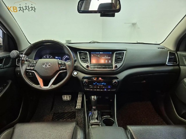 6101500657R7.jpg