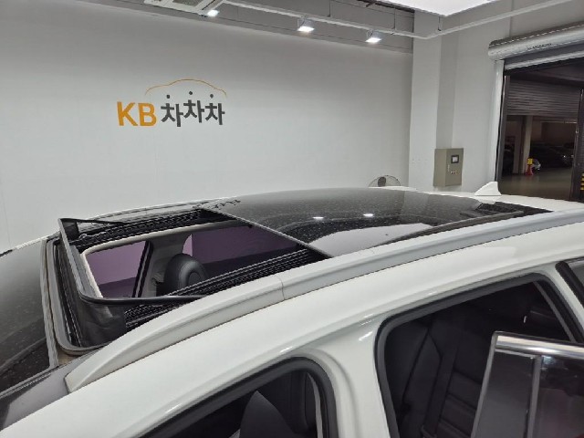 6101000602R13.jpg