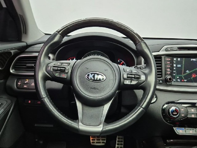 6101000602R9.jpg