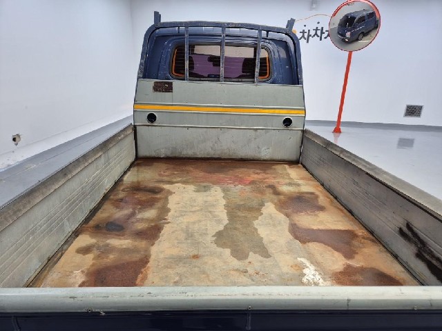 6101500541R17.jpg