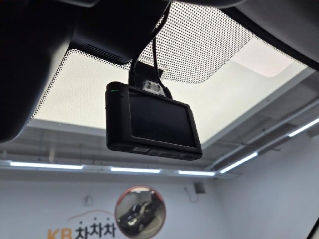 4051502246R15.jpg