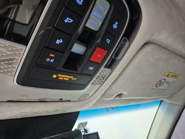 6101500982R18.jpg