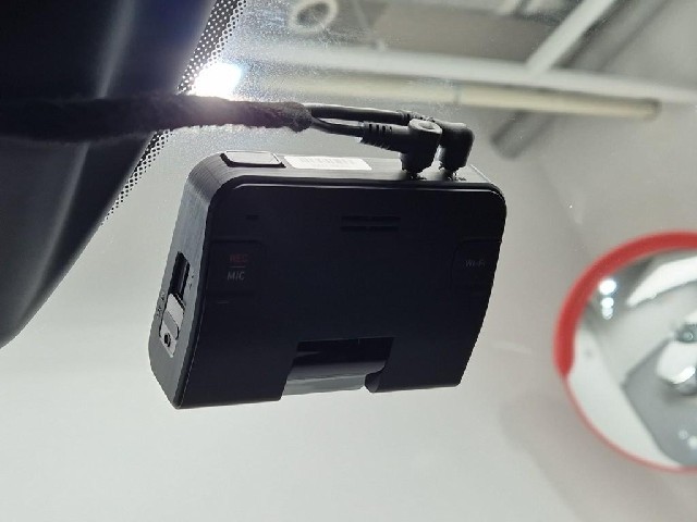 6101001074R16.jpg
