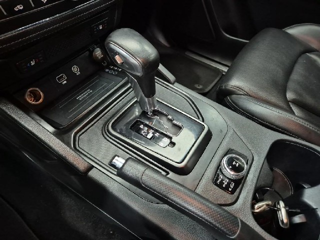 6101500727R8.jpg