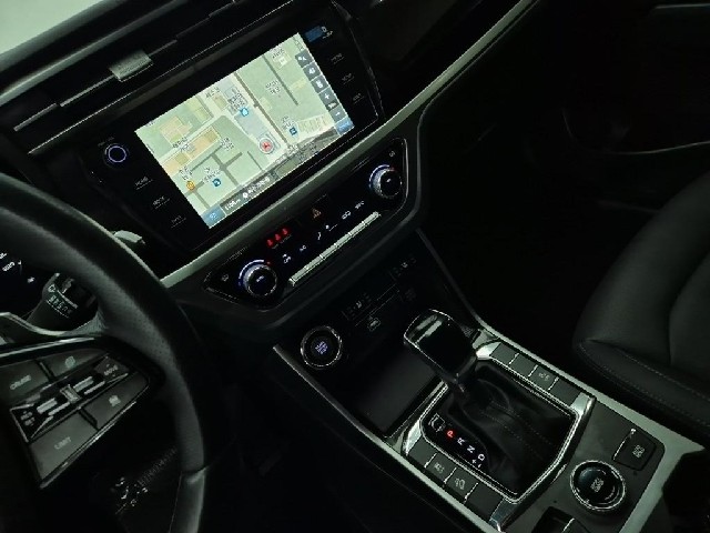 6101000639R10.jpg