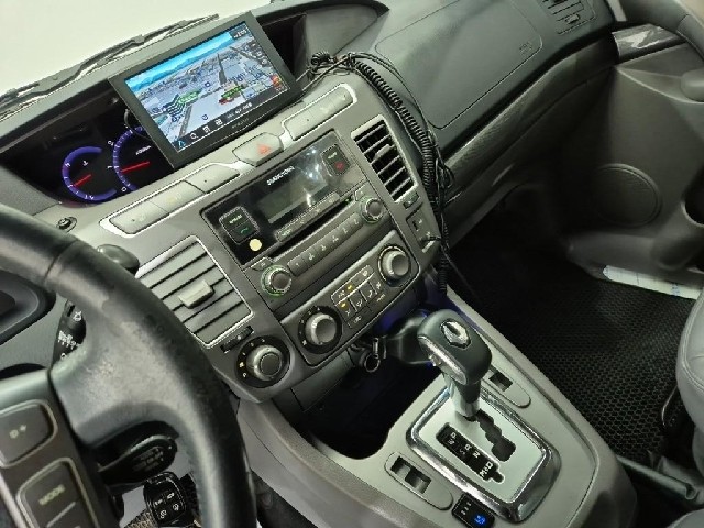 6101000594R10.jpg