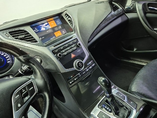 6101000448R10.jpg