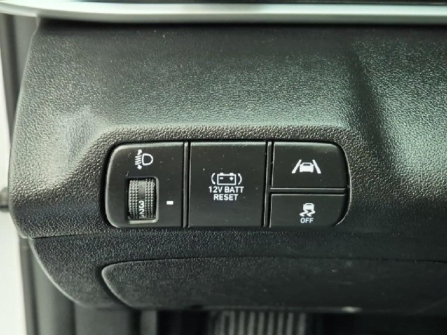 6101000446R17.jpg
