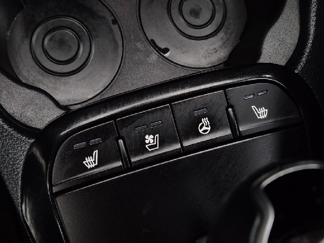 6101000444R17.jpg