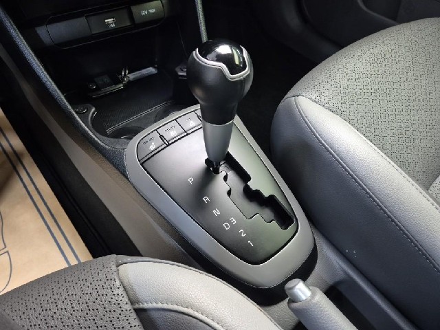 6101500140R8.jpg