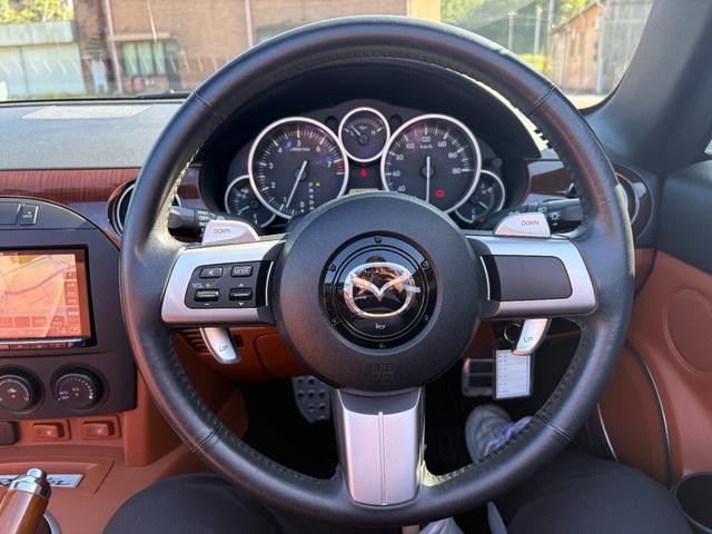 0720096A30261015W00111.jpg