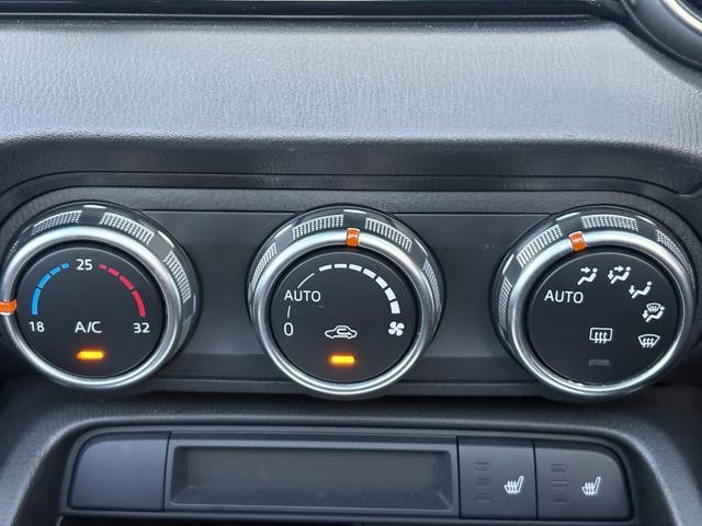 0720096A30261015W00214.jpg