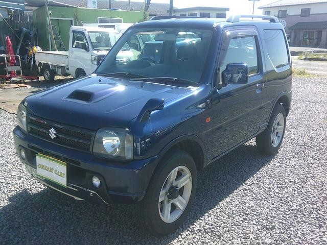 0221364A30261015W00104.jpg