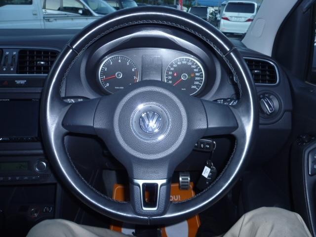 1201077A30261015W00114.jpg