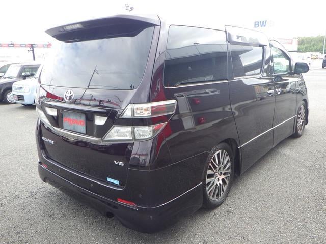 0561522A30251017W00607.jpg